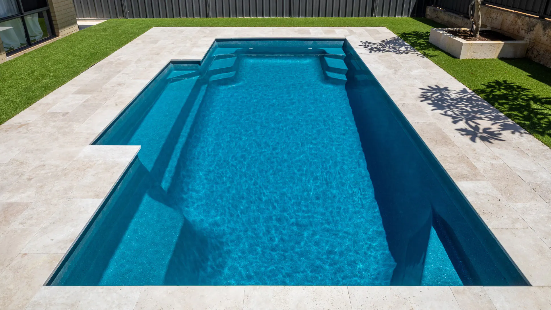 Fibreglass Pool Installation Brisbane: Why It Can Be Faster and Less Disruptive — installation article