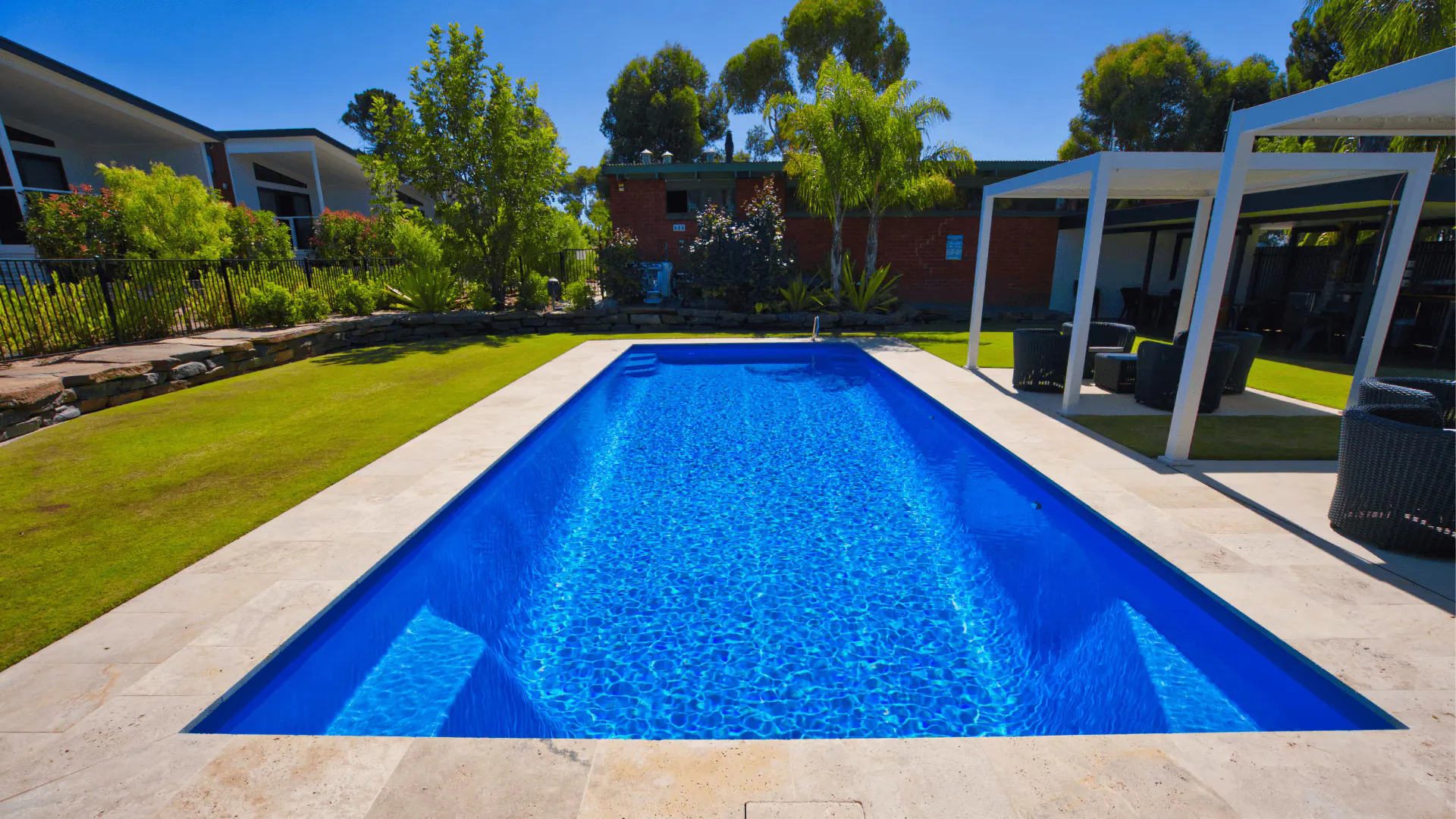 Pool Tiling