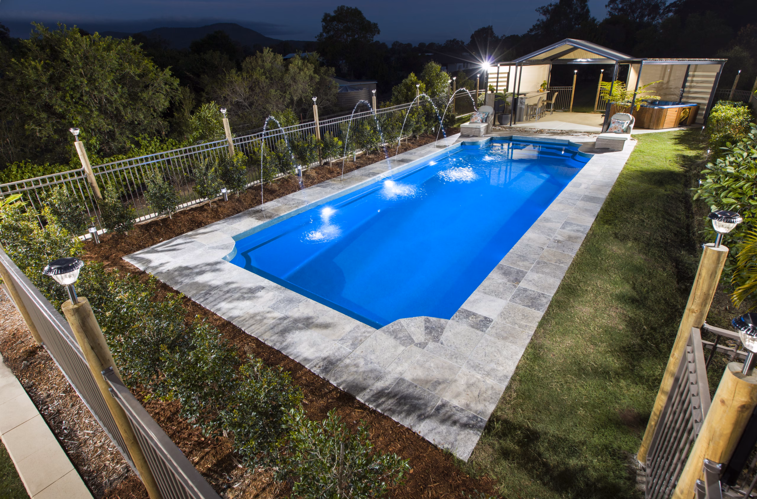 Premium pool landscape