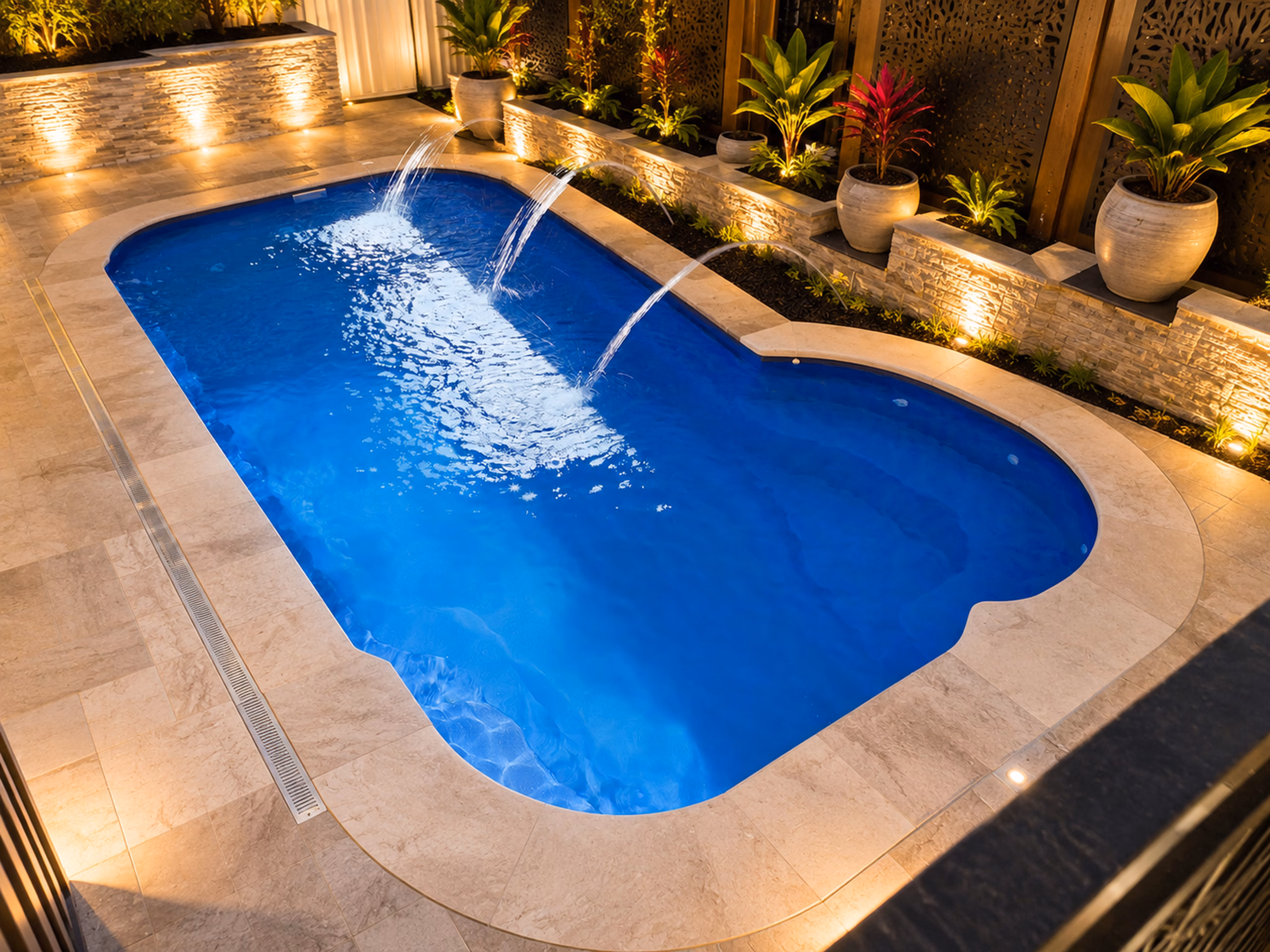 Modern backyard pool